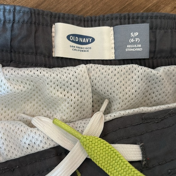 Bundle boys swim trunks - Picture 3 of 7